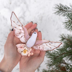 Custom Stained Glass Birds Suncatcher Dove Ornament Pressed Flower Art Fathers Day Gift Stained Glass Window Hangings Angel Wings